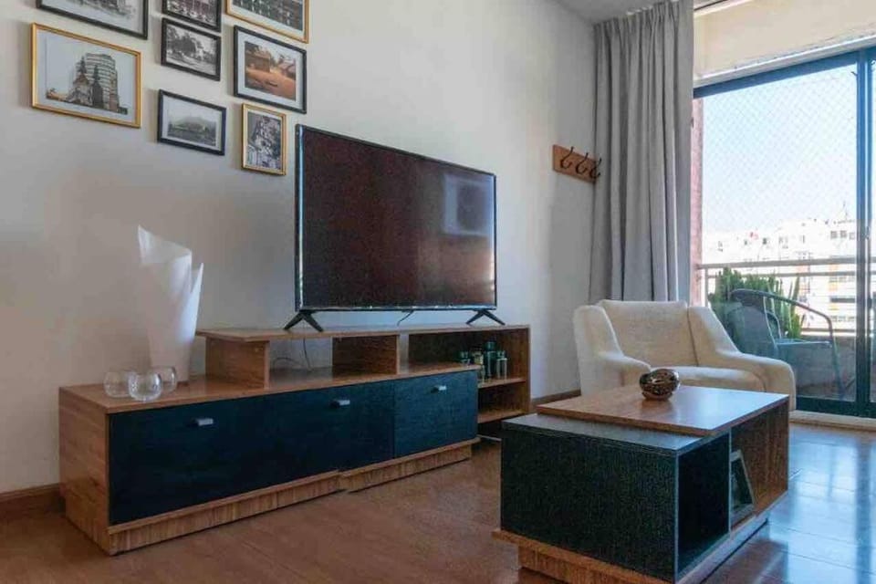 Living room, Evening entertainment