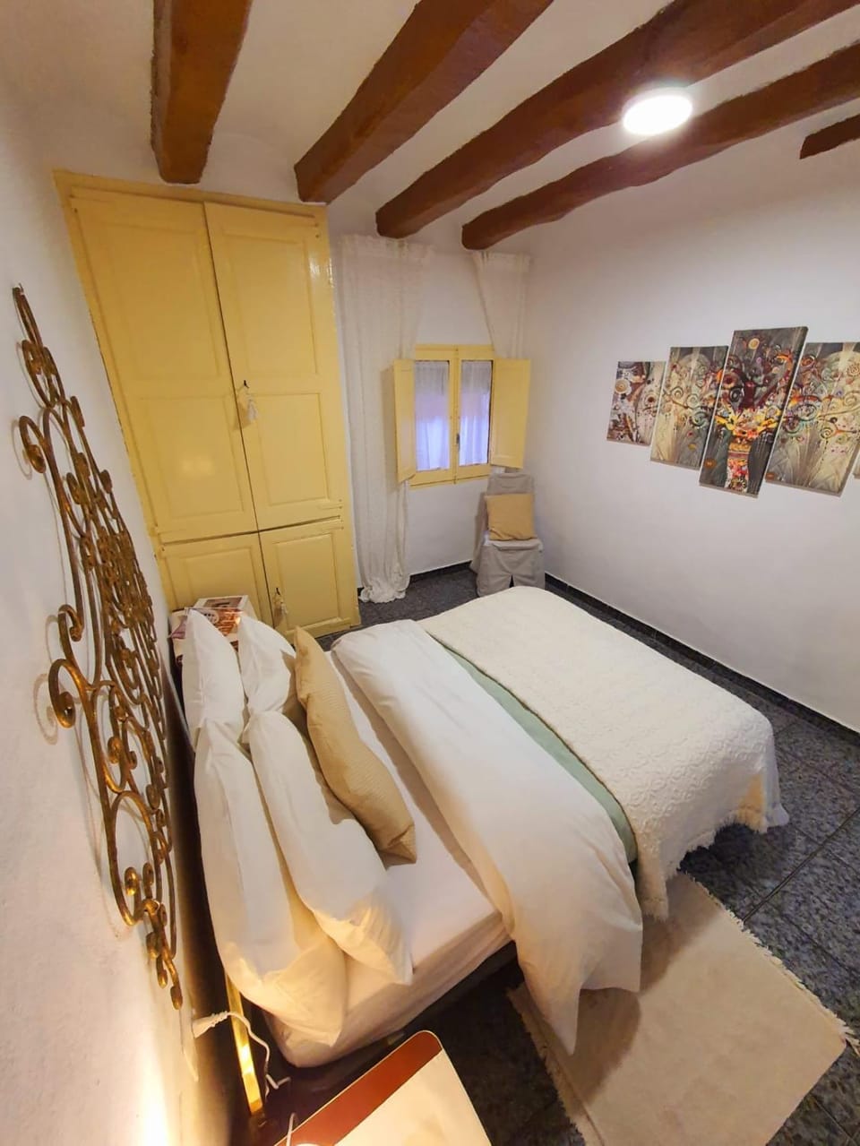 Casa de Danann House in Baix Ebre