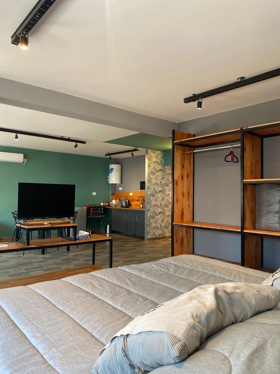 Communal lounge/ TV room, TV and multimedia, Seating area