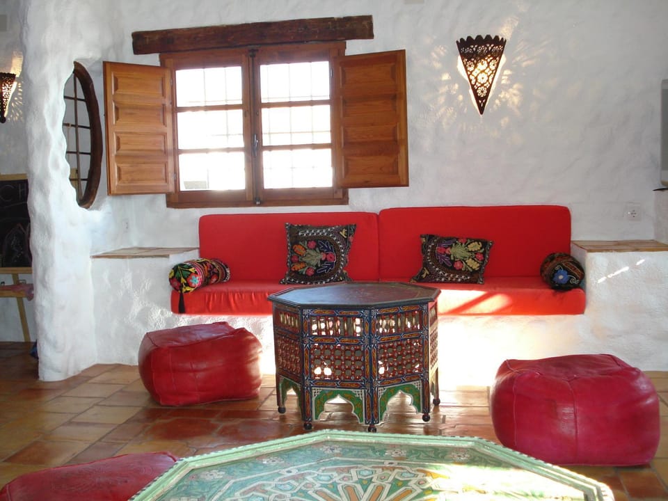 Cueva de La Alegría House in Andalusia