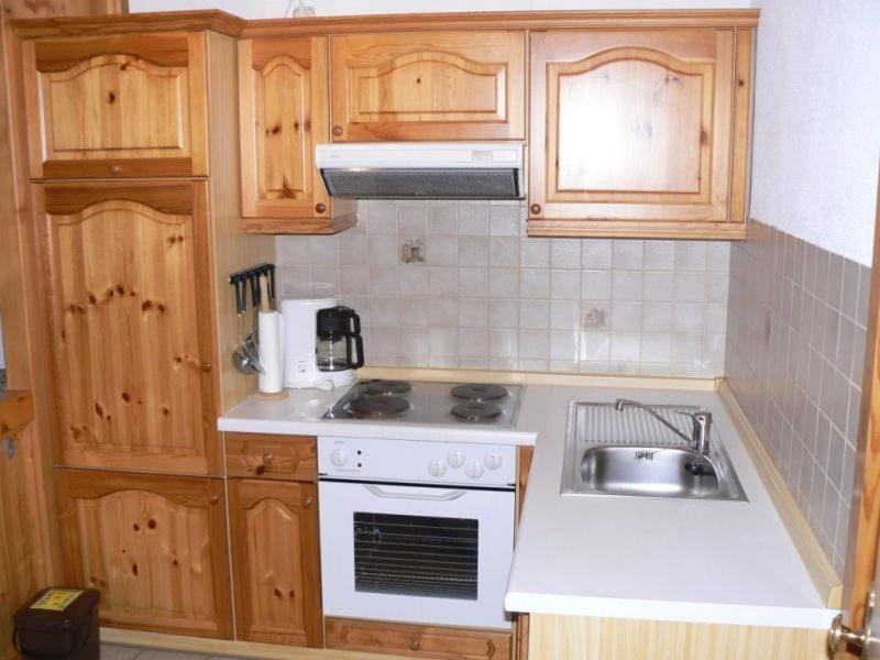 Coffee/tea facilities, Kitchen or kitchenette, pet friendly, stove