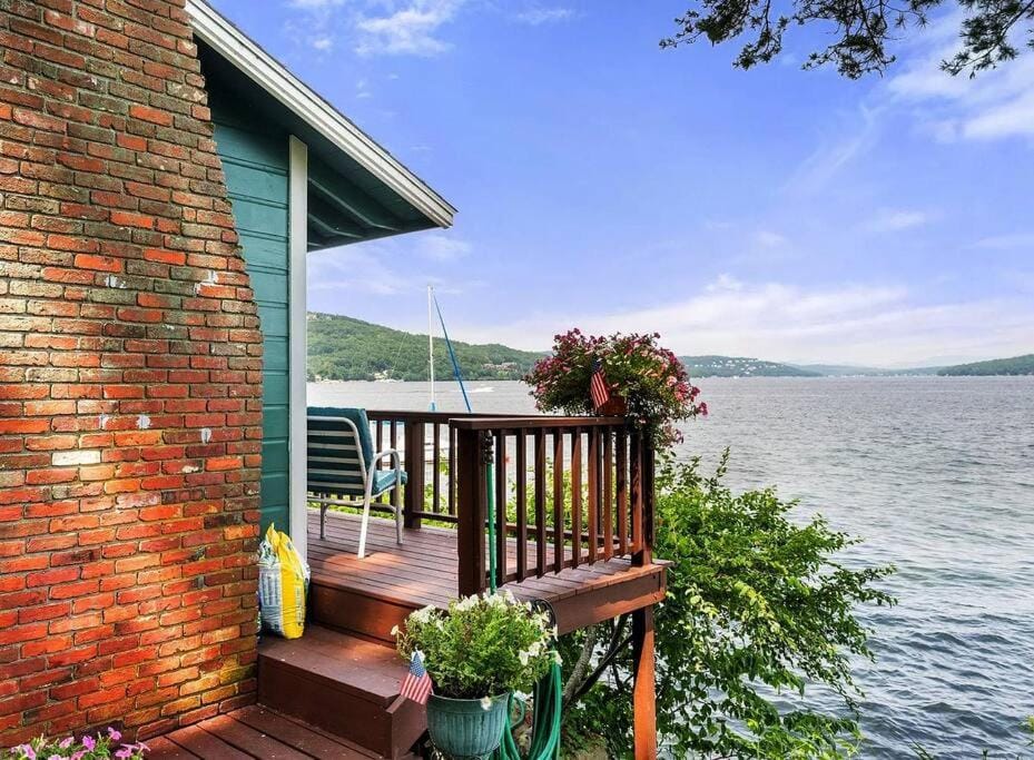 Winnipesaukee Lakefront w/ Dock House in Laconia