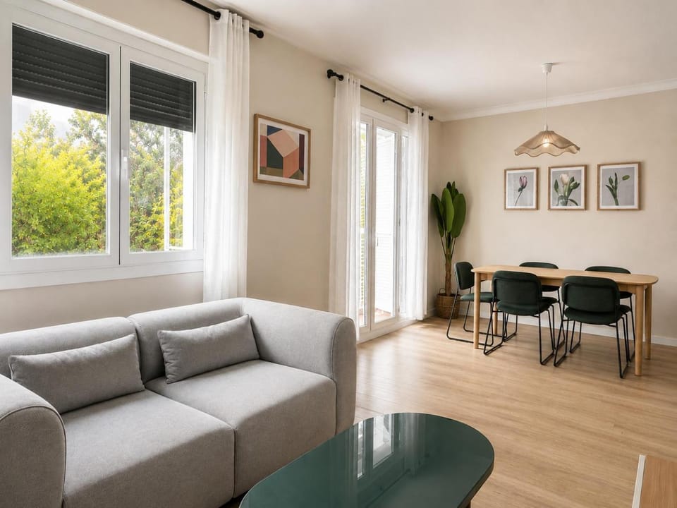 Living room, Seating area, Dining area