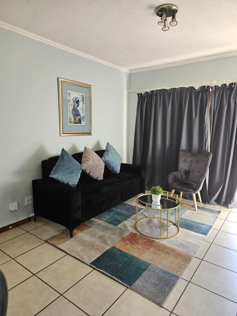 Exquisite Apartment In Fourways Apartment in Sandton