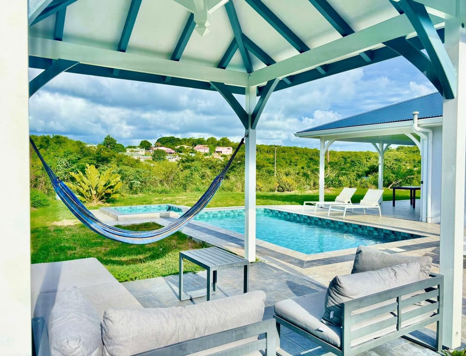Garden, Swimming pool, sunbed