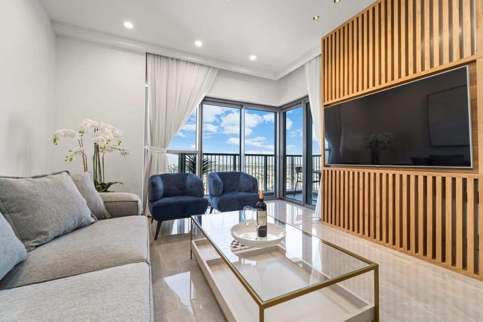 Savyon View 3BDR - ApartHotels In City Center House in Jerusalem