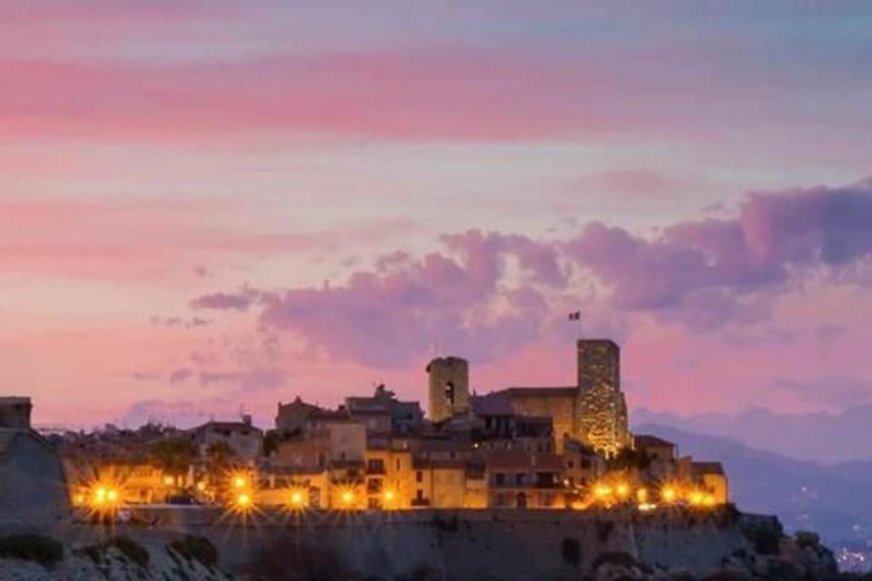 LE PROVENCAL - Center old Antibes 1BR flat with AC, wifi Apartment in Antibes