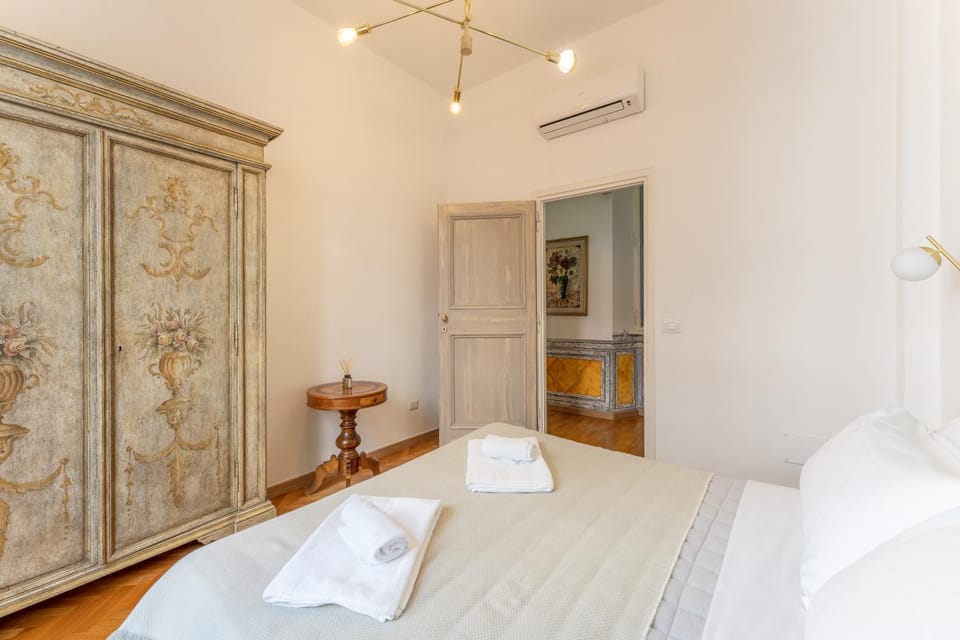 Palazzo Pamphili Apartment Apartment in Rome