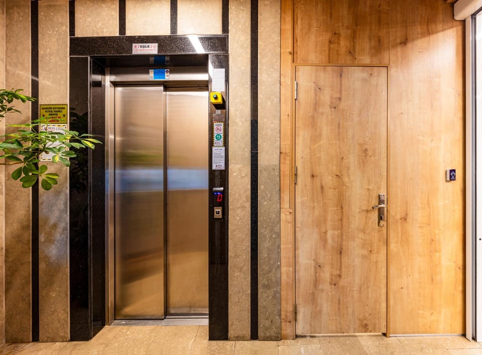 City view, elevator