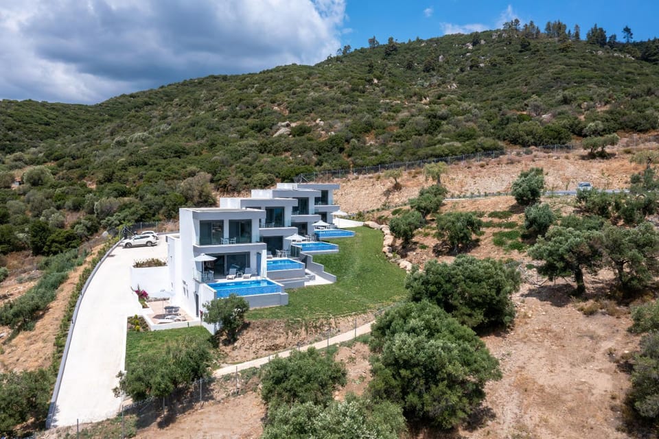 ELYSIUM VILLAS Bellevue Villa in Halkidiki