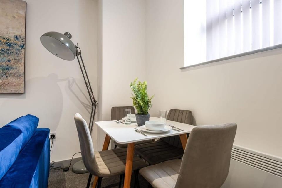 Smart 2 Bed Budget Apartment in Central Doncaster Apartment in Doncaster