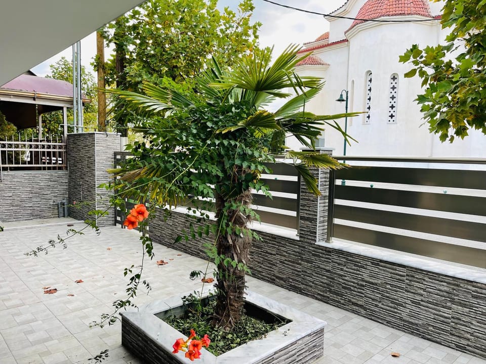 Garden, Garden view