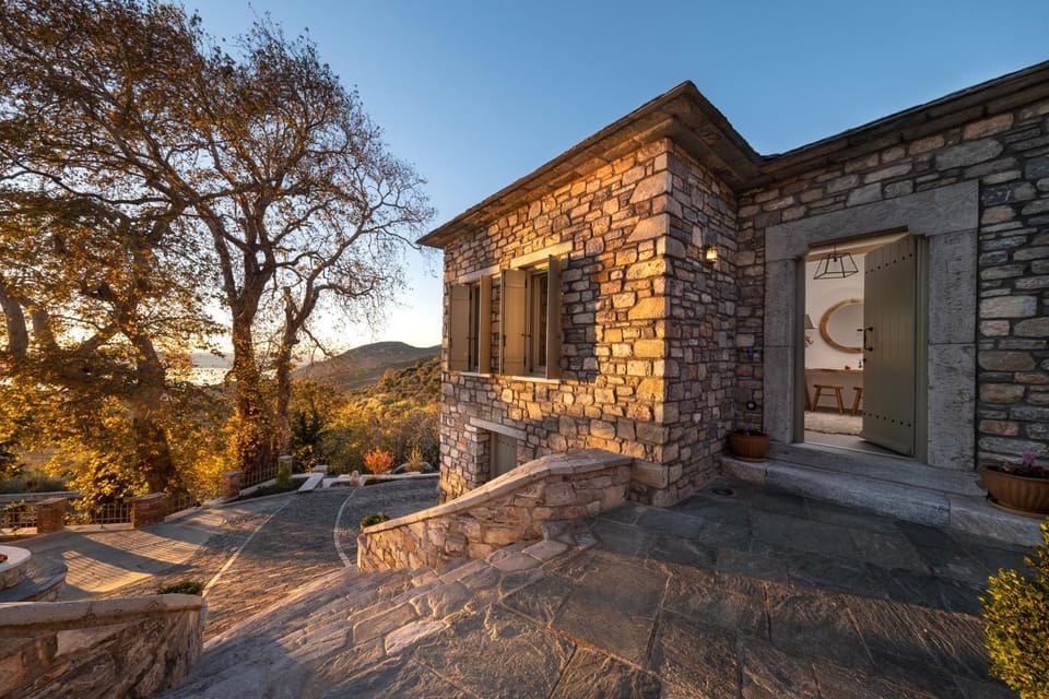 Strofilos Villas House in Magnesia Prefecture, Greece