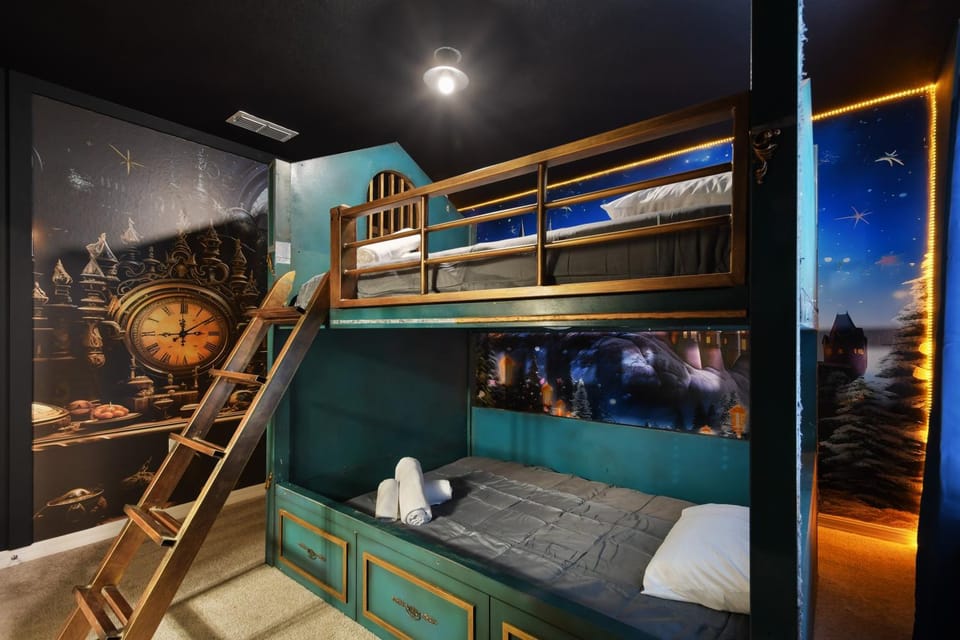 Bed, Bedroom