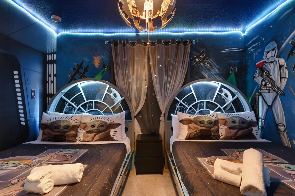 Bed, Bedroom
