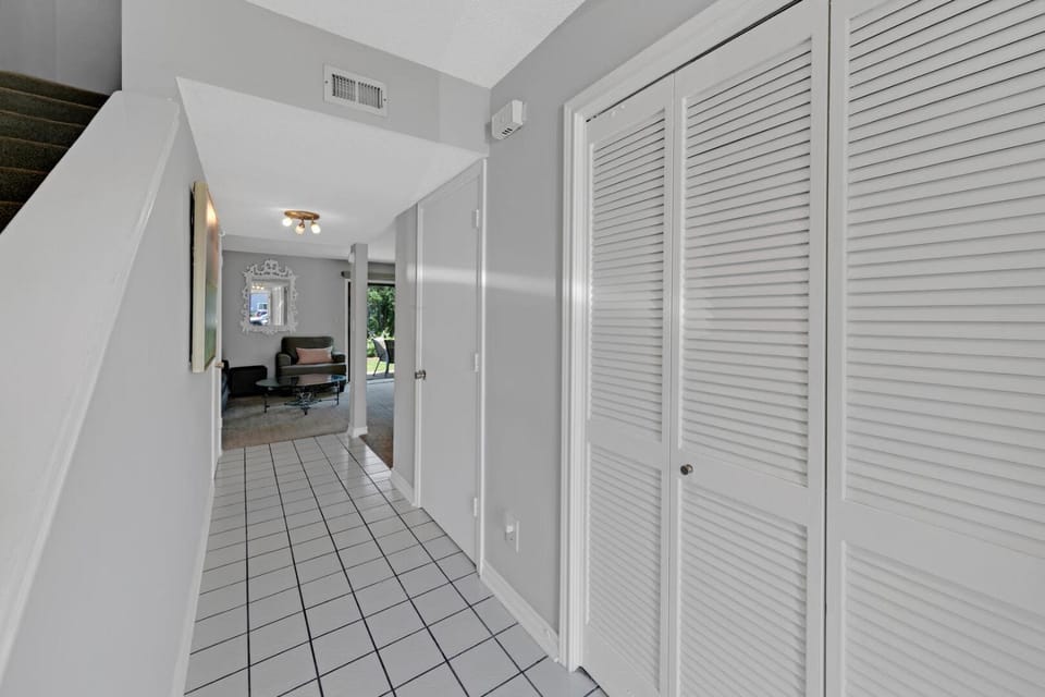 Southbay by the Gulf 119 only Steps from the Beach a 3 Bedroom Townhome in Destin House in Destin