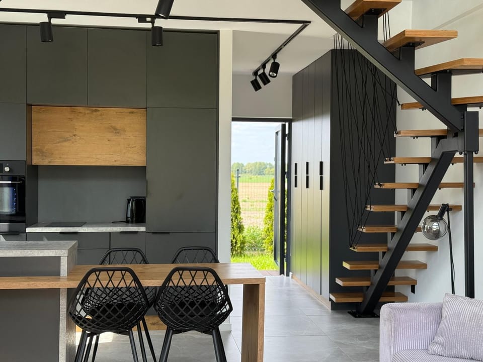 Dolina Słońca obok Suntago - Superior z prywatnym jacuzzi House in Masovian Voivodeship