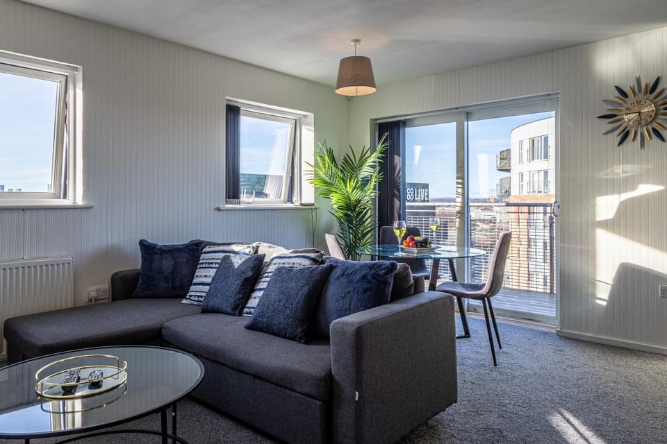 Manchester, Etihad Stadium View , Coop Live, Modern 2 bed apartment, Apartment in Manchester