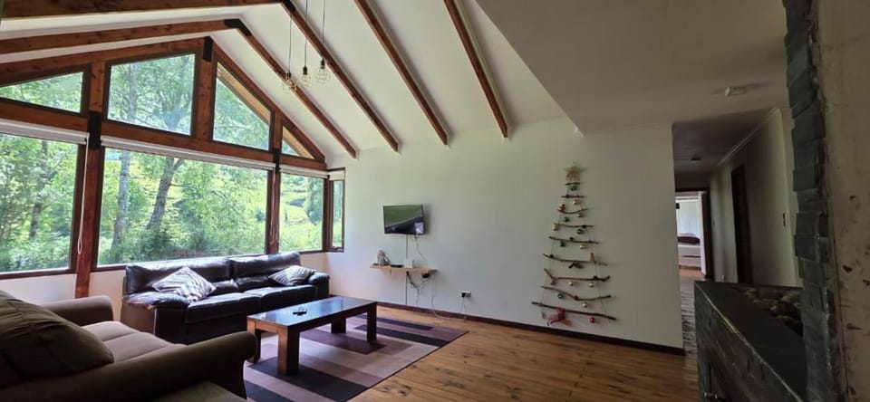 Casa campo en plena naturaleza 3 dormitorios y 2 baños House in Los Ríos, Chile