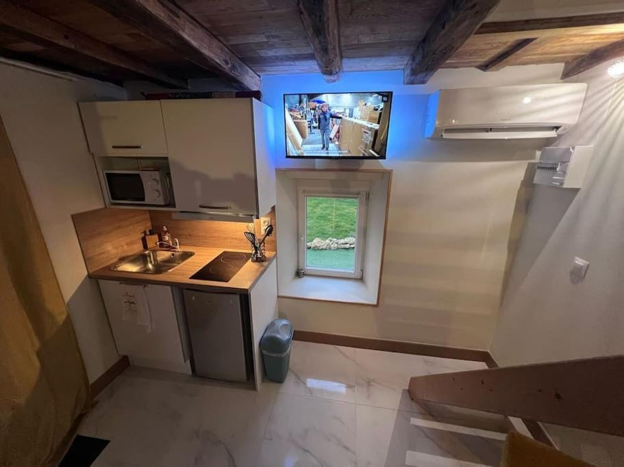 TV and multimedia, Kitchen or kitchenette, minibar