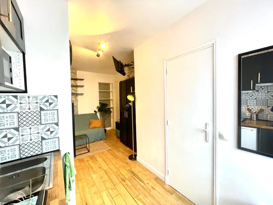 Appartement au calme Apartment in Saint-Denis, France