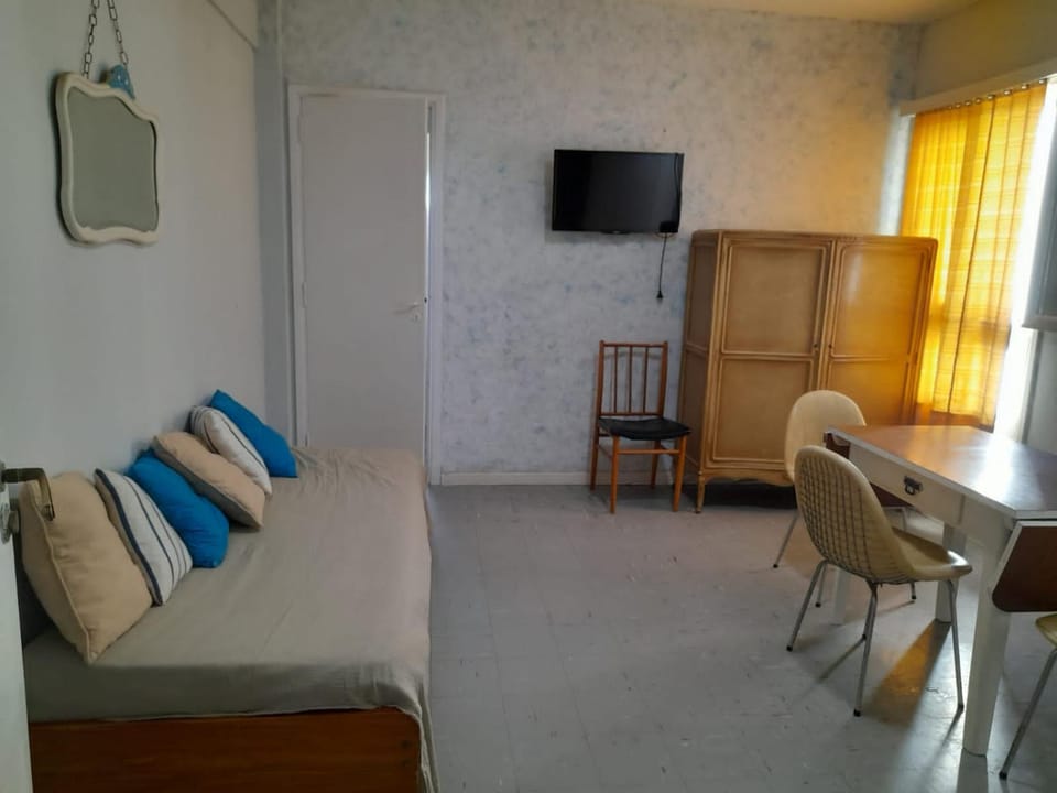 Bed, Living room, Dining area