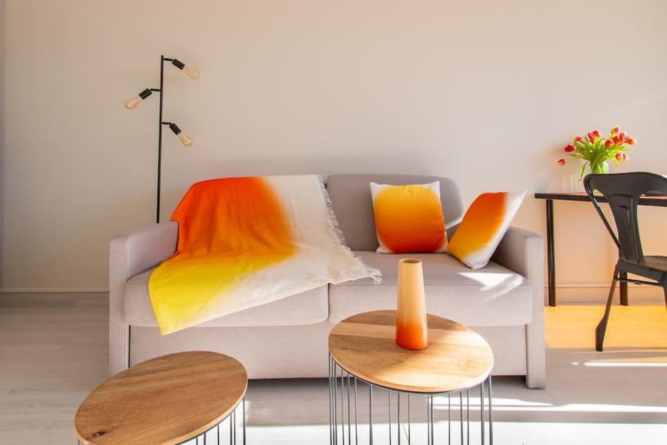 Cap sur le sud * Vue Mer * Clim * Parking * wifi * Couchant * Apartment in La Grande-Motte