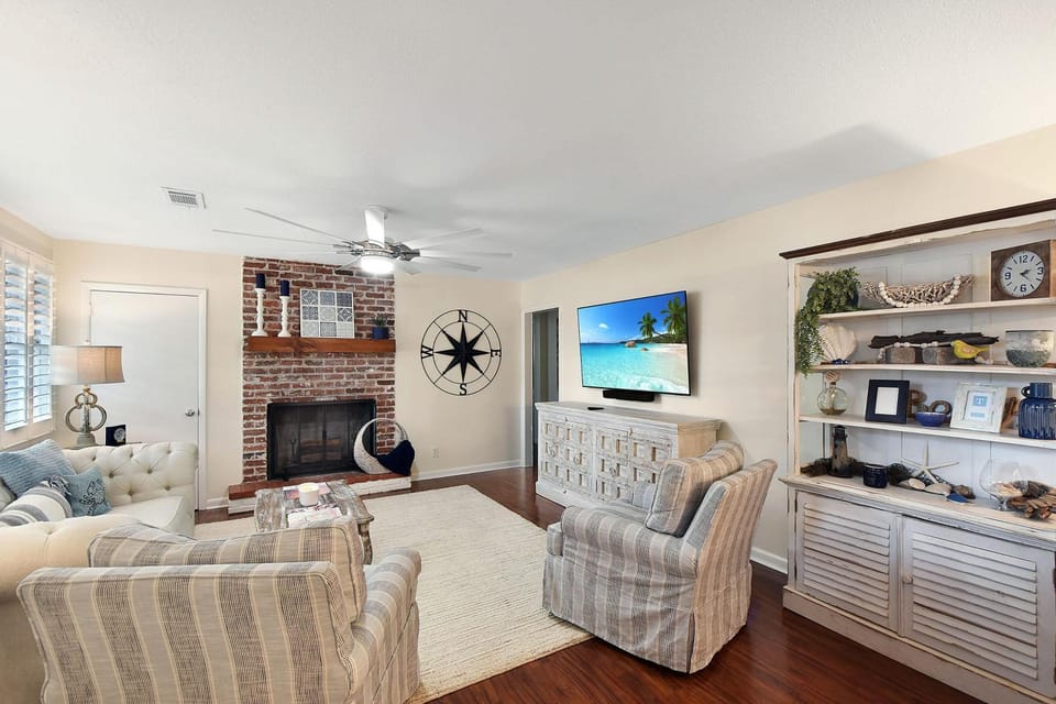 Island Time Cottage House in Saint Simons Island