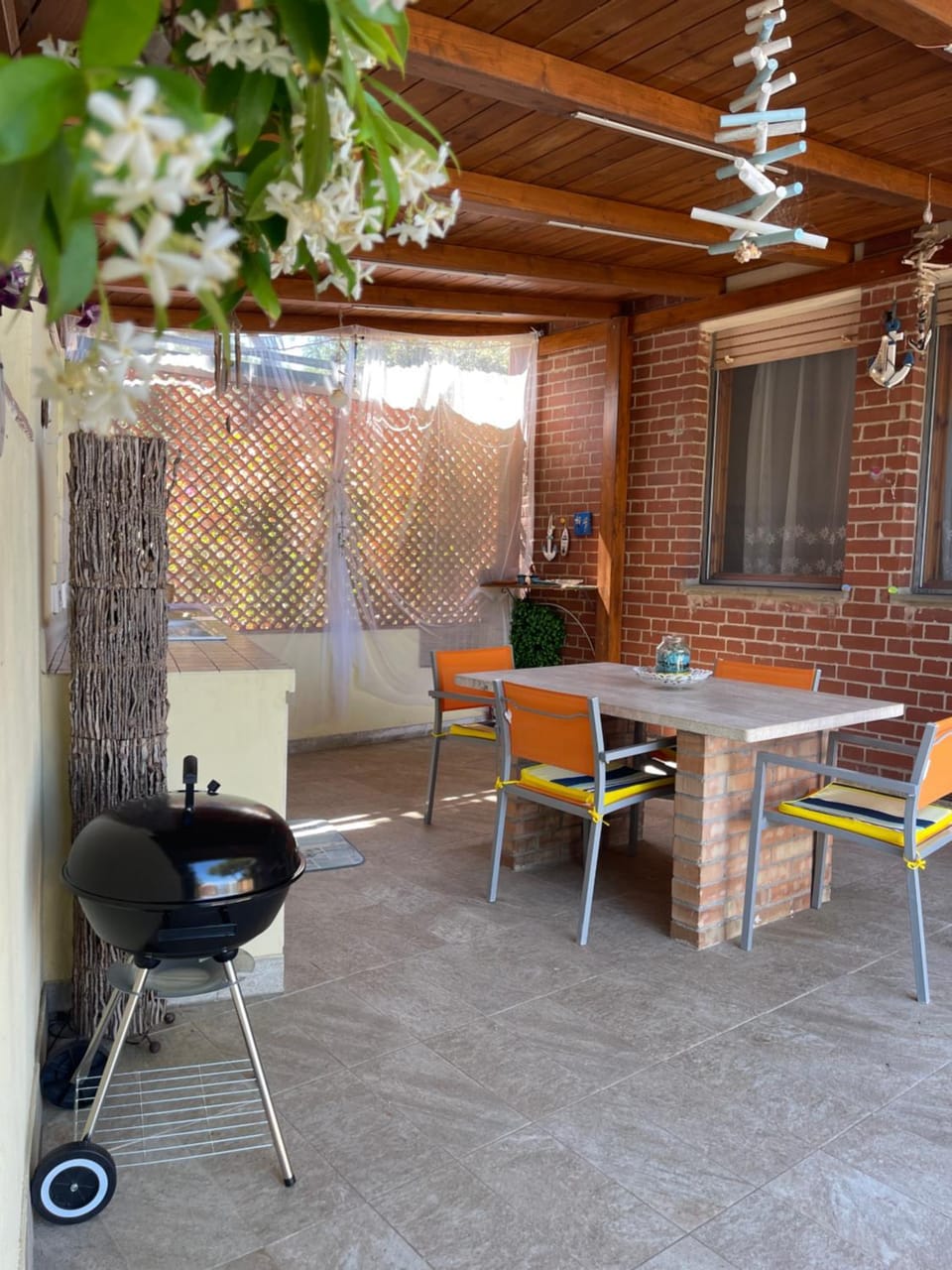 Villetta Brick Apartment in Tuscany