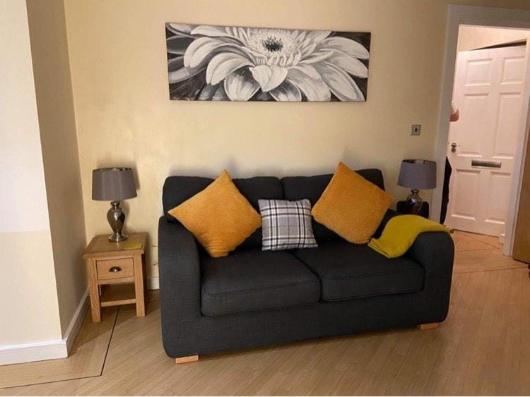 Simba Royal Sands Apartment in Scarborough
