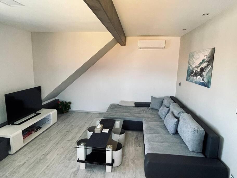 Apartmán U Trati Apartment in South Moravian Region