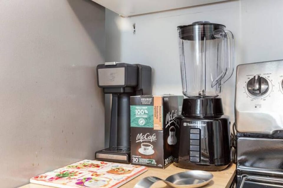 Coffee/tea facilities, Kitchen or kitchenette