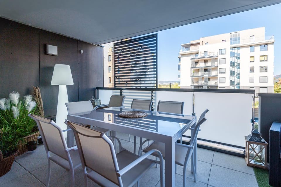 AQUARELLES - Modern and spacious Apartment in Annecy