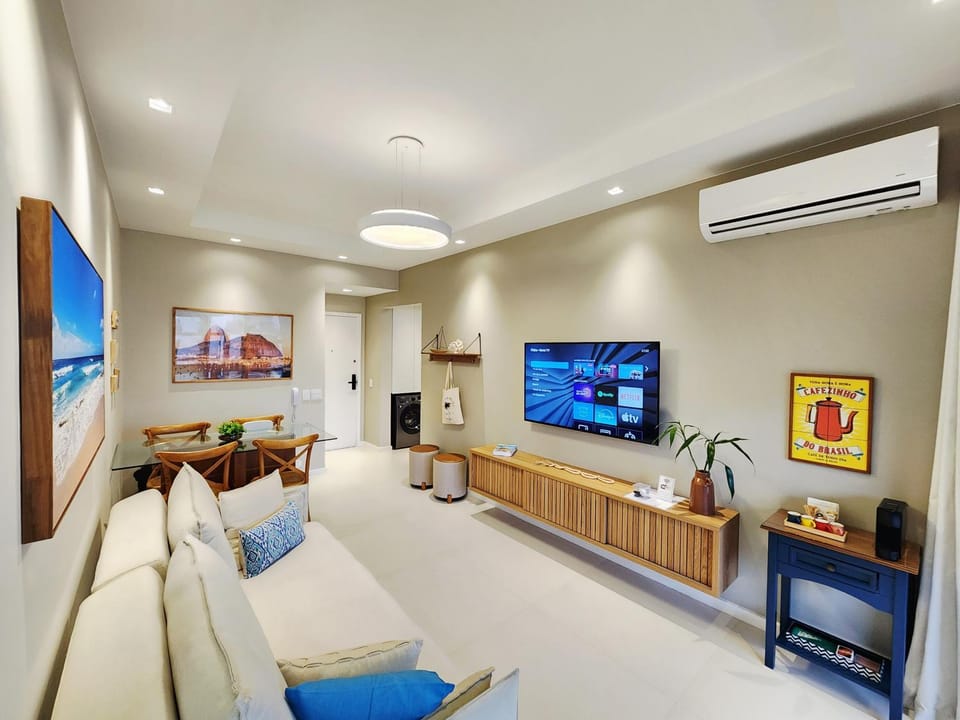 TV and multimedia, Living room, air conditioner