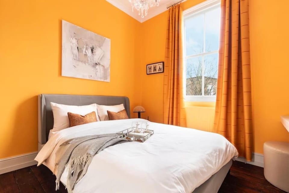 Stylish central London flat Apartment in London Borough of Islington