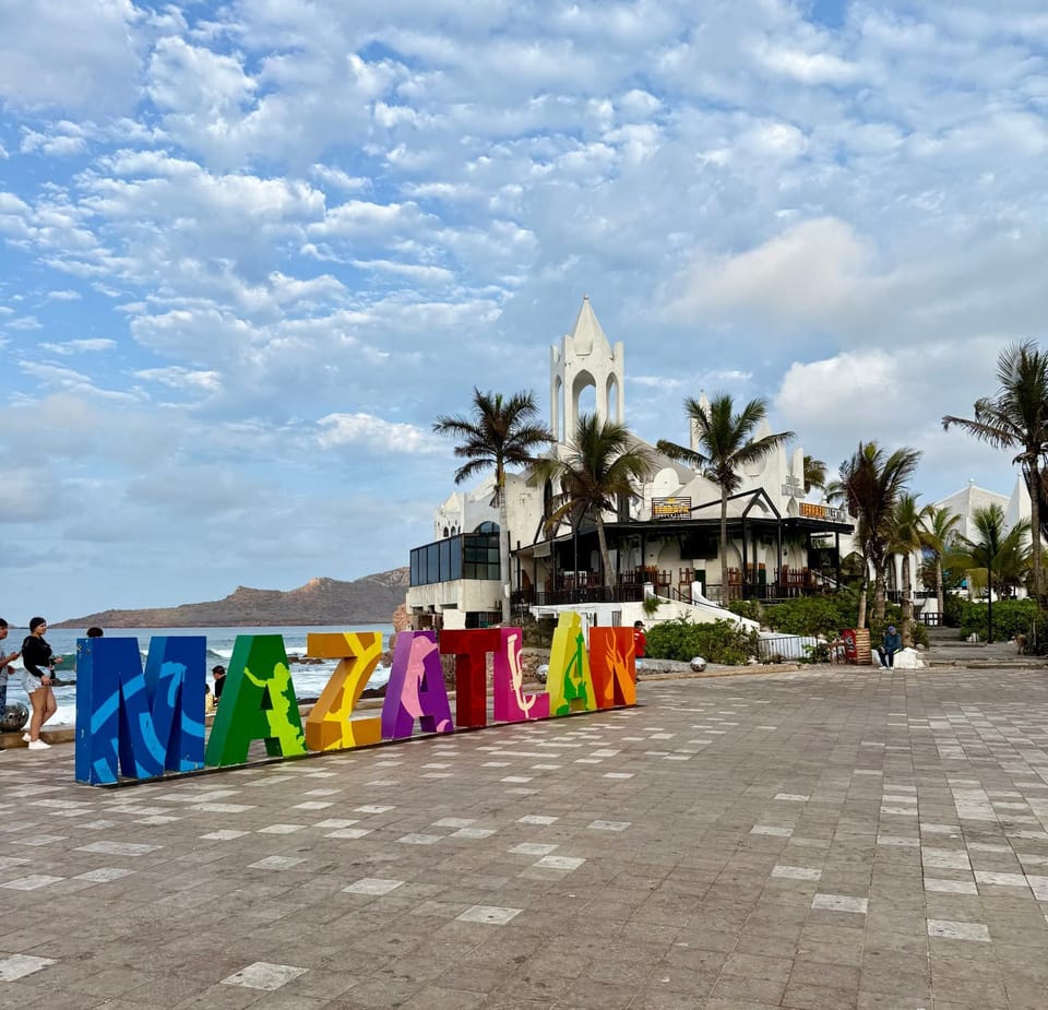 Excelente apto muy cerca de la playa 202 Apartment in Mazatlan