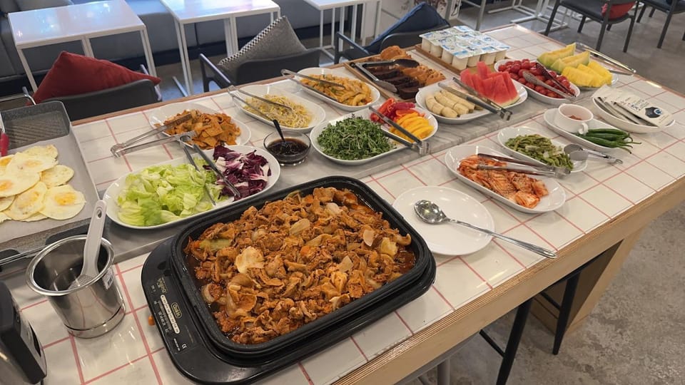 Breakfast, Buffet breakfast