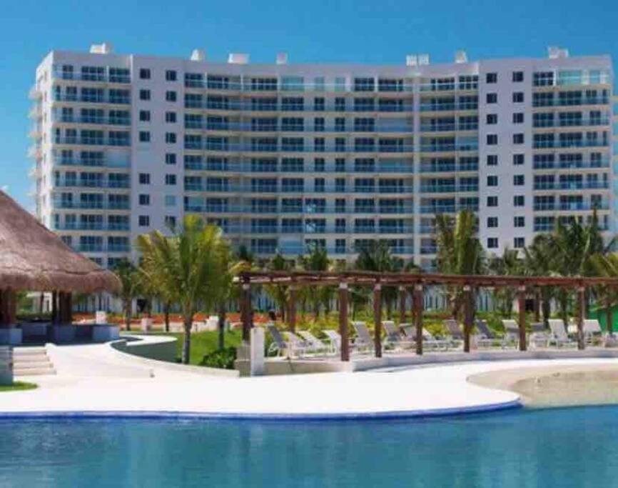 LUXURY CONDO BEACHFRONT AMARA Apartment in Cancun