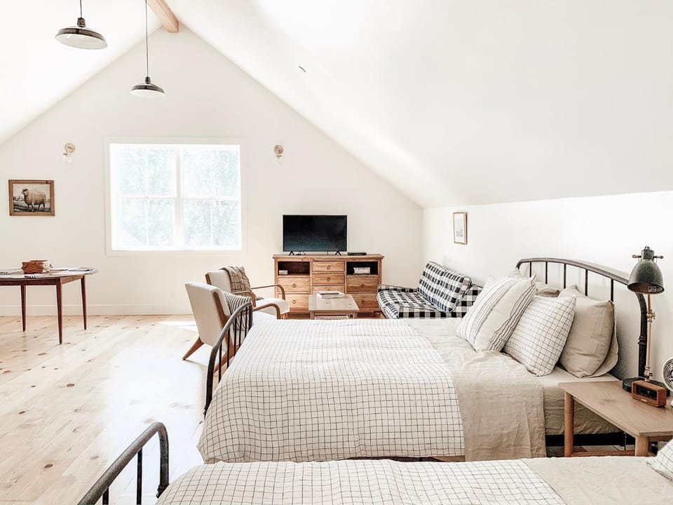 Homestead Barn Loft Country House in Calaveras County