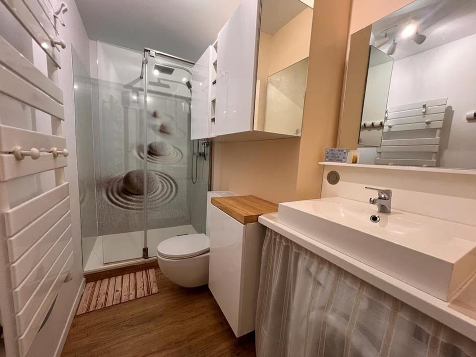 Appartement 2 pièces avec balcon et cuisine équipée aux Angles - FR-1-593-109 Apartment in Catalonia