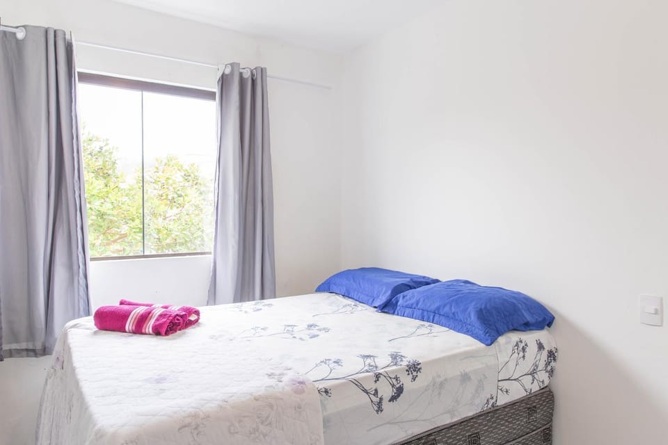 Apartamento térreo com terraço para ver o mar Apartment in Florianopolis