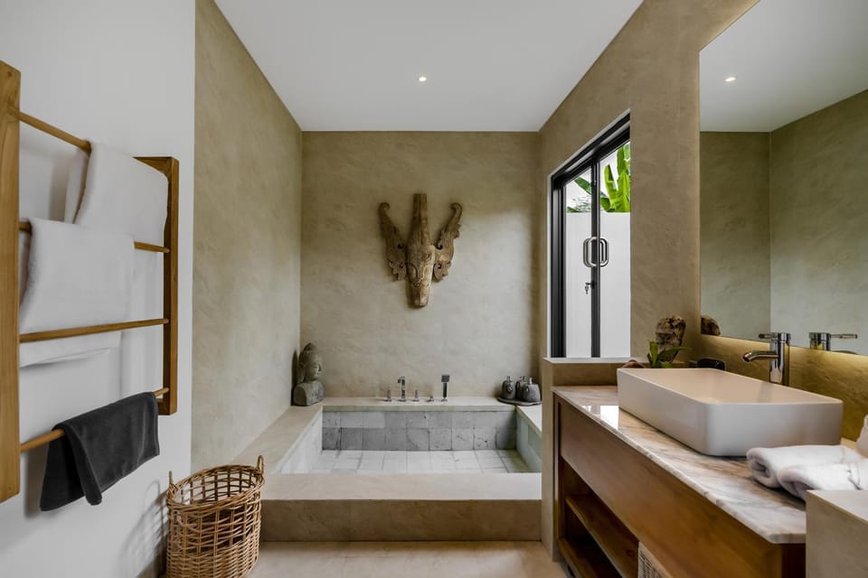 Bathroom, Bath, towels
