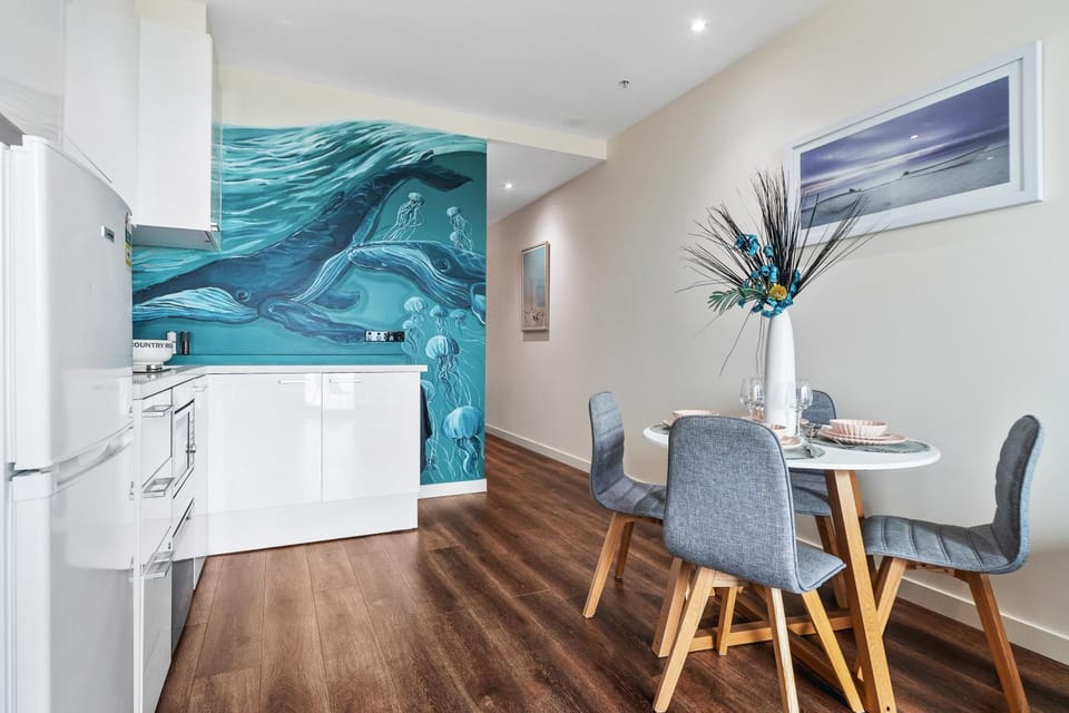 Decorative detail, Dining area, Dinner, kitchen