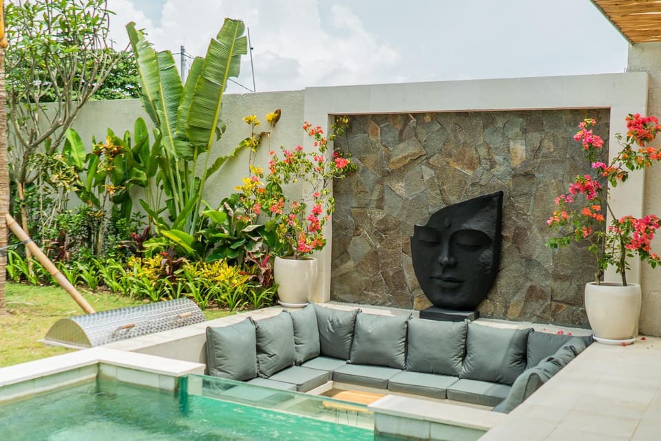 Nissa la Bella - 4BR Spacious Villa in Kerobokan Villa in North Kuta
