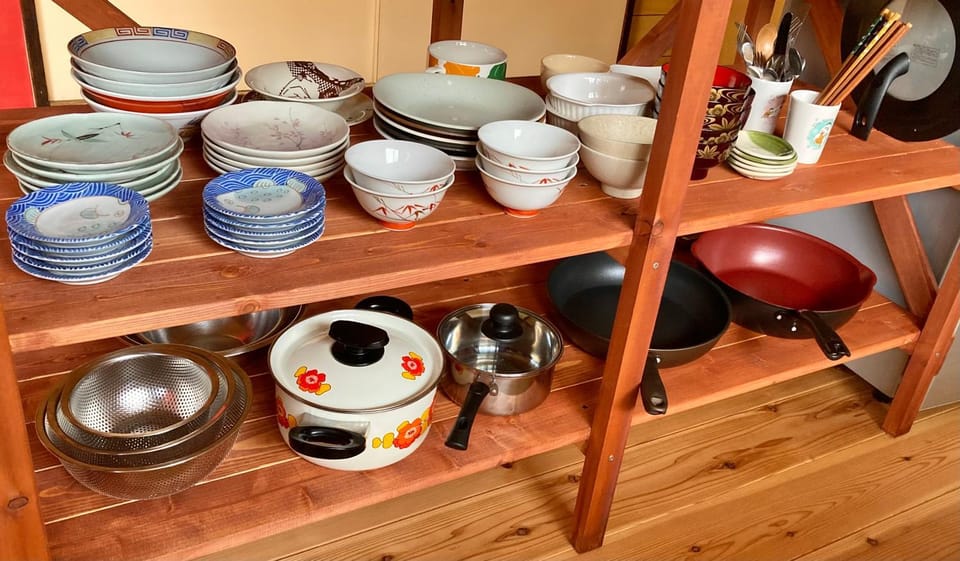 Kitchen or kitchenette, Communal kitchen