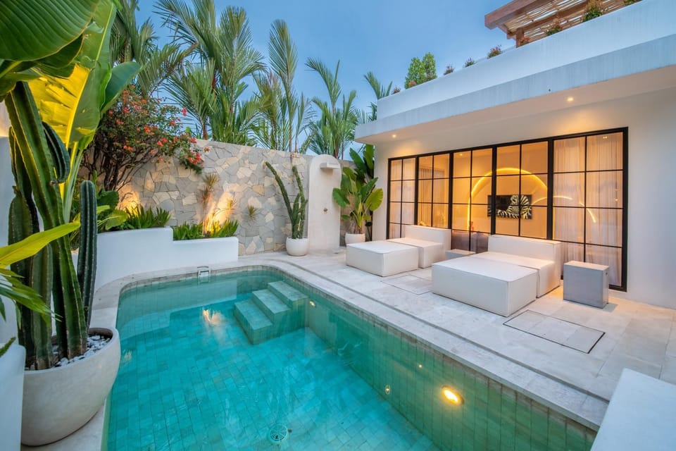 Patio, Natural landscape, Garden, Seating area, Pool view, Swimming pool