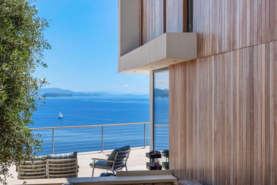 VILLA ODISSOS - Private Paradise with 2 infinity pools & Sea access Villa in Peloponnese, Western Greece and the Ionian