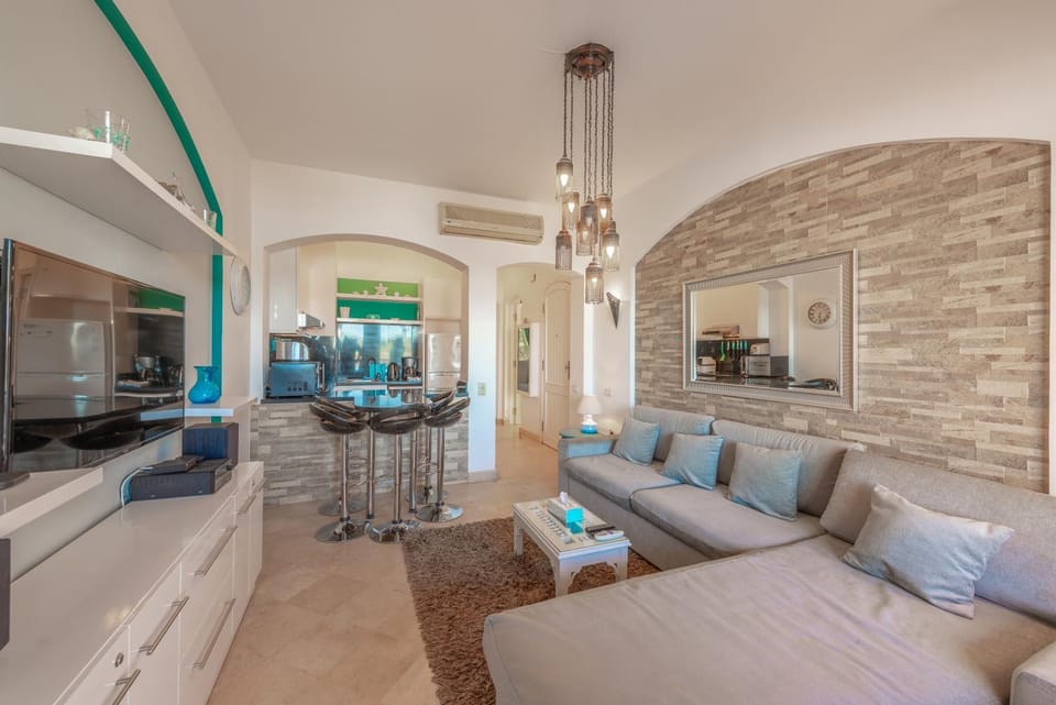 Special style apartment with pool at lagoon Apartment in Hurghada