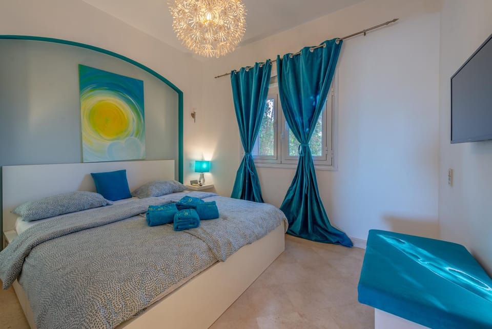 Special style apartment with pool at lagoon Apartment in Hurghada