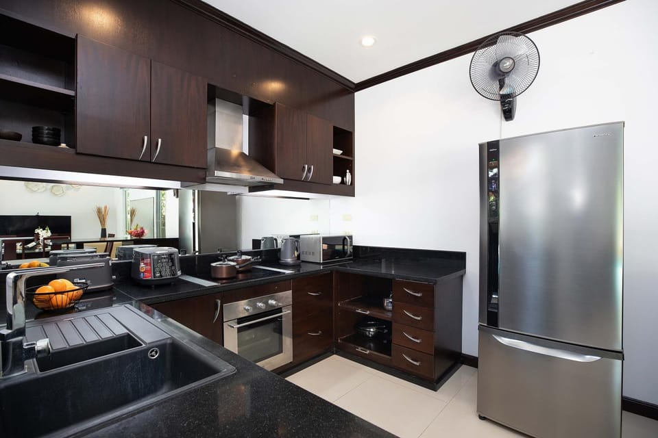 Kitchen or kitchenette, minibar, pet friendly, stove, toaster